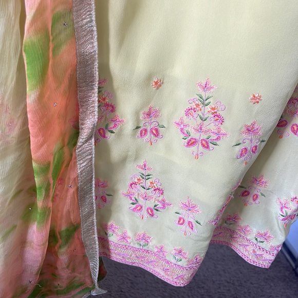 Indian 3 piece set salwar suit for summer days - Picture 4 of 4
